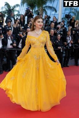 Blanca Blanco Looks Hot in a See-Through Yellow Dress at the 75th Annual Cannes Film Festival - fapfappy.com
