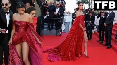 Sara Sampaio Displays Her Sexy Legs & Underwear at the 75th Annual Cannes Film Festival - fapfappy.com