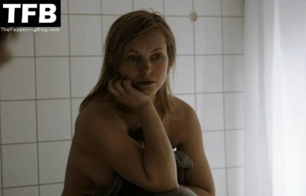 Nadja Uhl Nude & Sexy (5 Pics) on leaks.pics