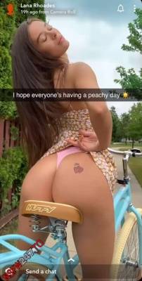 Lana Rhoades jacuzzi show snapchat premium xxx porn videos - manythots.com