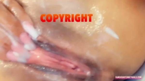 CHLOE KHAN Onlyfans Nude Video  on leaks.pics