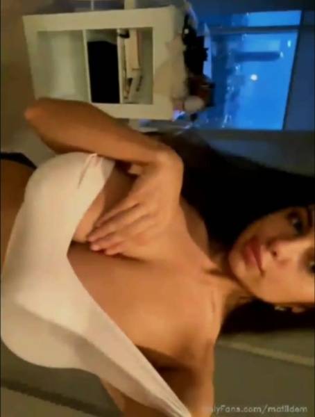 Mati Marroni  Nude Video  New on leaks.pics