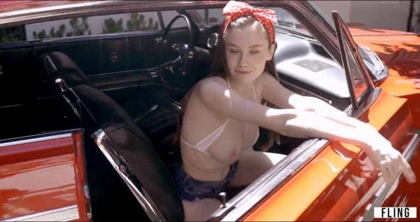 Kaylee Killion Nude Car Wash Photoshoot Video  on leaks.pics