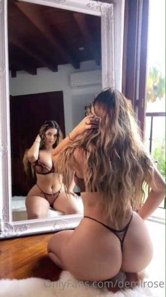 Demi Rose Mirror Teasing in Bikini Nude Video Leaked on leaks.pics