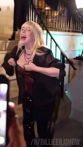 Billie Eilish and her massive tits in motion on leaks.pics