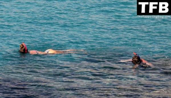 Nina Agdal & Logan Paul Enjoy a Day Snorkeling at the Beach in Mykonos on leaks.pics