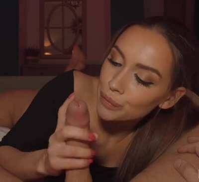 Her fast strokes and eye contact make him cum on leaks.pics