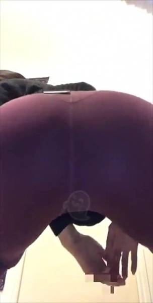 IntoTheNude gym twerking snapchat premium xxx porn videos on leaks.pics