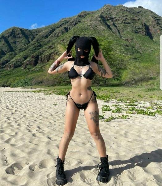 Bella Poarch Bikini Beach Mask Set Leaked - Usa on leaks.pics