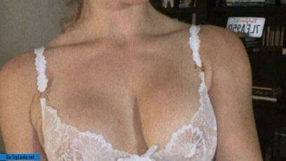 Amanda Cerny Nude Boobs Nipple Flash Onlyfans Set  nude on leaks.pics