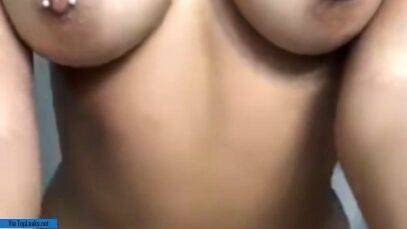 Amanda Trivizas Nipple Piercings Onlyfans Video  nudes on leaks.pics