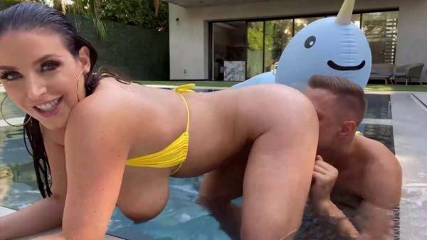 Angela White Underwater And Pool Sex with Alex Mack on leaks.pics