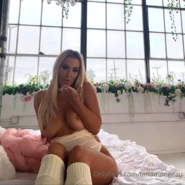 Tana Mongeau Nude Topless Tease Onlyfans Video Leaked on leaks.pics