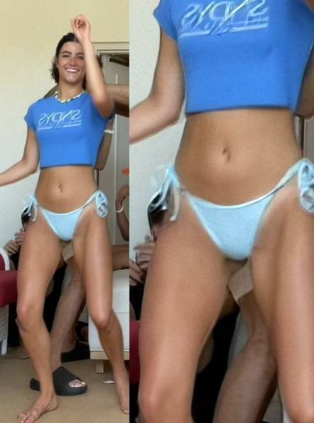 Charli D 19Amelio Bikini Camel Toe Video  - Usa on leaks.pics
