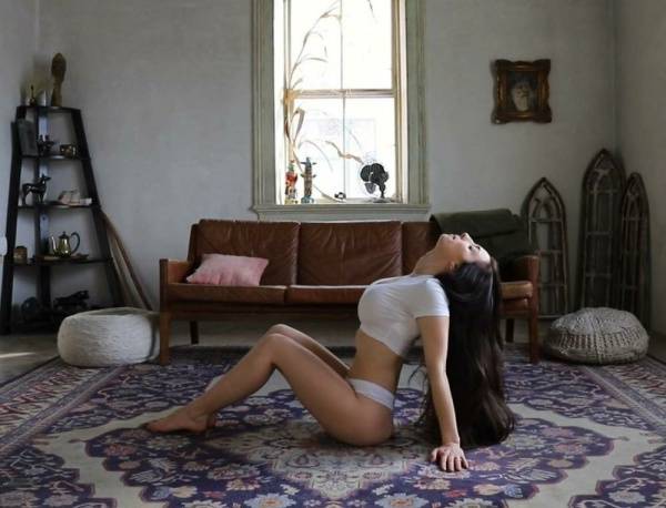 Abby Opel Nude Yoga Stretching Tease Onlyfans Video Leaked on leaks.pics