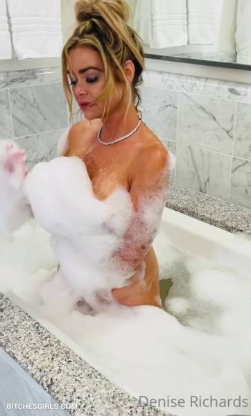 Denise Richards Nude Celeb - Denise_Richards Onlyfans Leaked Naked Pics on leaks.pics