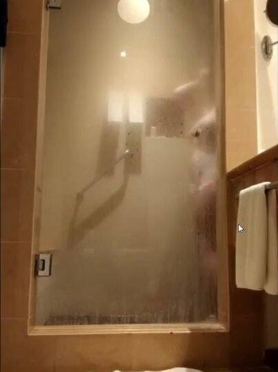 Mom Uncensored Nude Youtuber Shower on leaks.pics