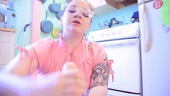 Freshie juice mommy milks you for breakfast xxx video on leaks.pics