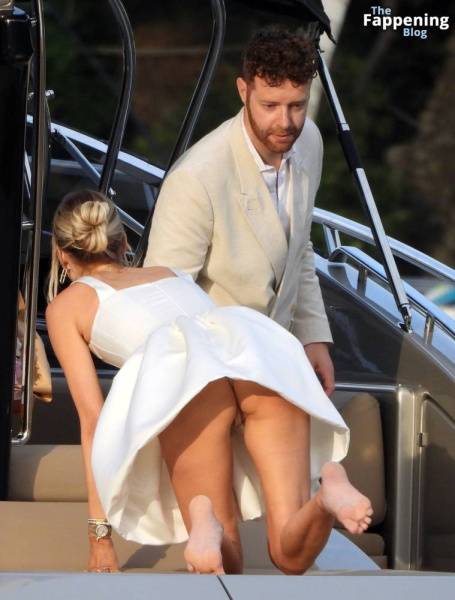 Leonie Hanne Flashes Her Underwear on a Yacht in Portofino (43 Photos) - Germany on leaks.pics