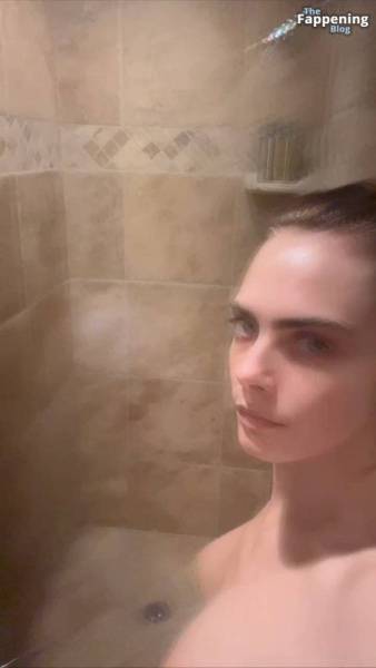 Cara Delevingne Nude Leaked The Fappening (5 Photos + Video) on leaks.pics